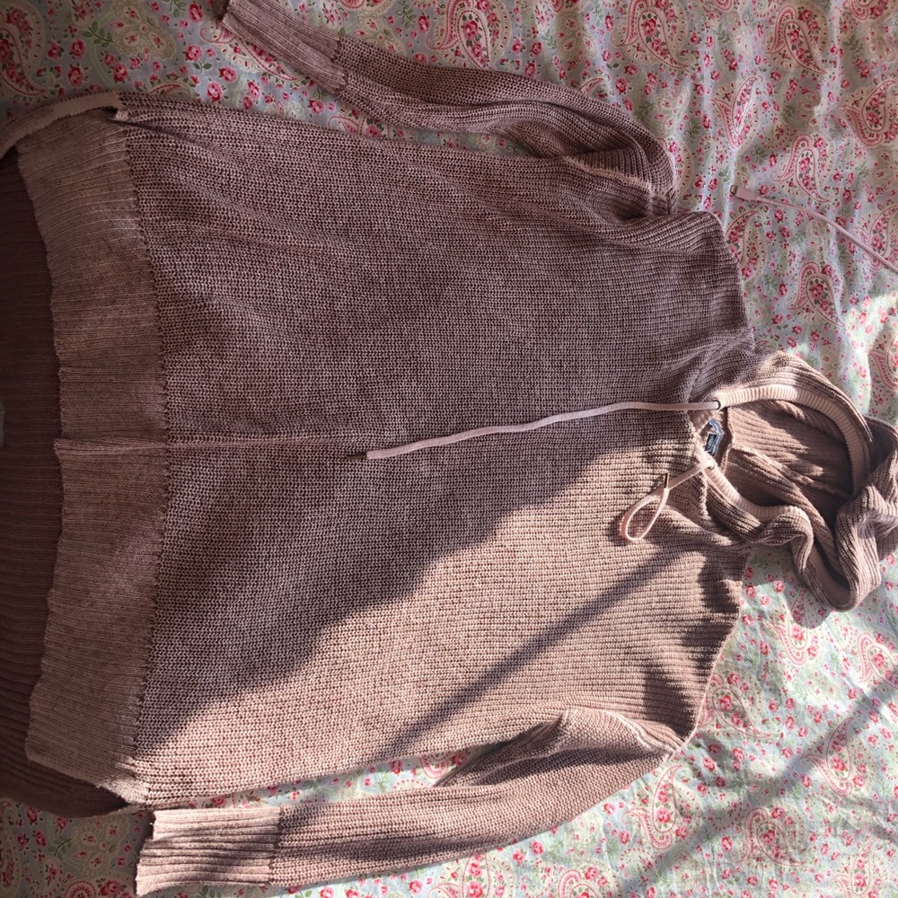 Female light hoodie